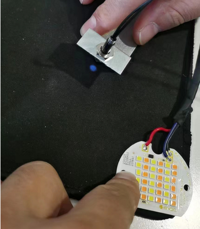 阿童木颜色传感器检测电线颜色